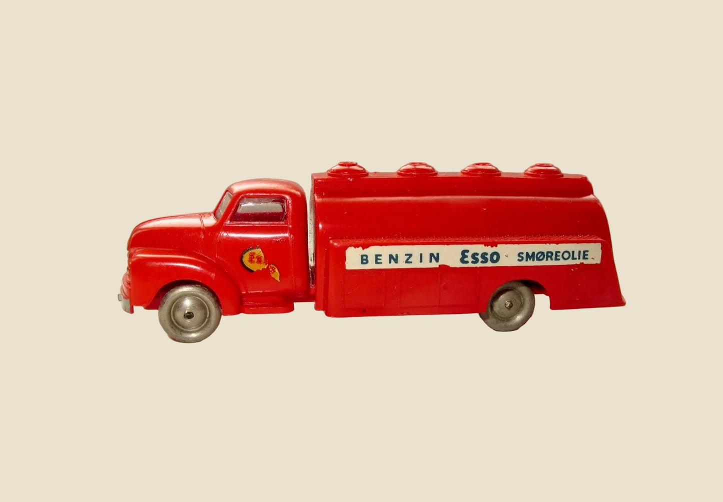 1960s LEGO HO 1:87 Red Esso Bedford Tanker Truck