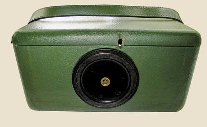 1950s Vintage Green Roberts R66 2 Waveband Valve Radio