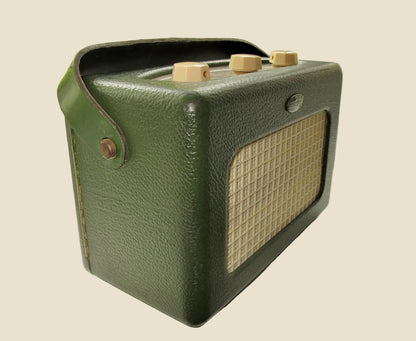 1950s Vintage Green Roberts R66 2 Waveband Valve Radio