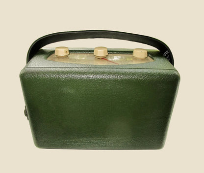 1950s Vintage Green Roberts R66 2 Waveband Valve Radio