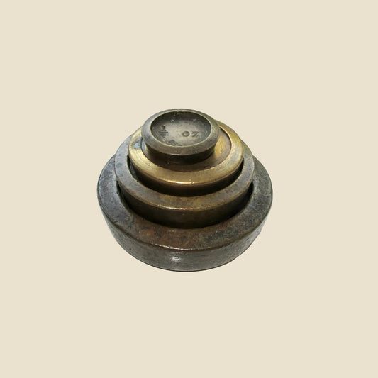 Vintage Brass Imperial Scale Weights. Set of Four: Half, Two, Four And Eight Ounce