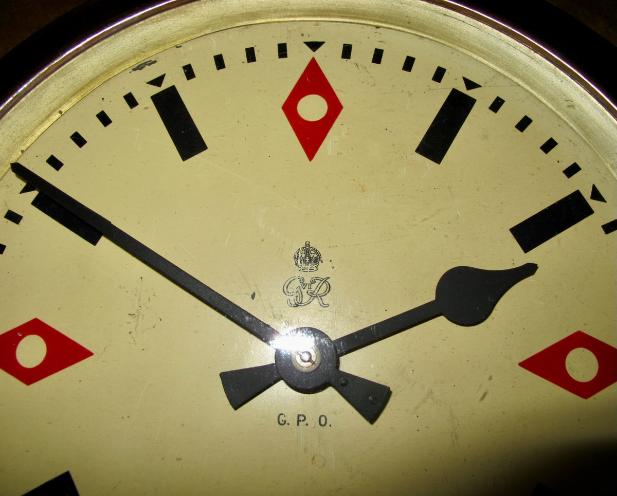 Vintage 10 Inch GPO No.34A Synchronome George VI Electric Slave Wall Clock