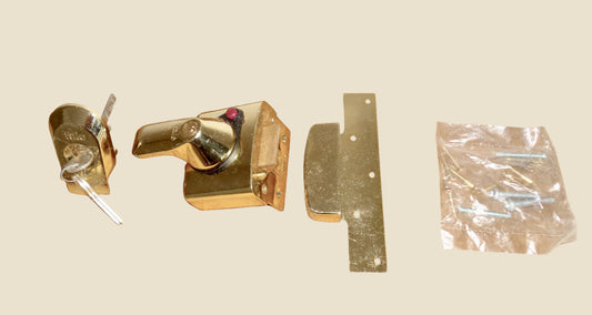 Yale BS3621 Insurance Brass Deadlock Night Latch. Brand New Old Stock