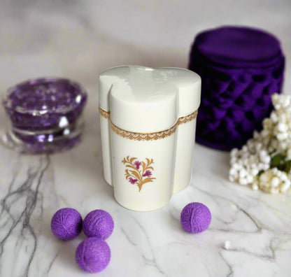 Royal Worcester Bone China Lidded Trefoil / Three Sided Trinket Box 3849