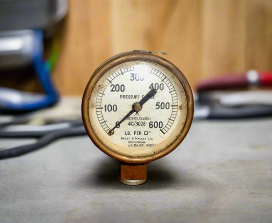 Vintage Brass Military Pressure Gauge 0-600 lb/Square Inch Made By Bailey & Mackey