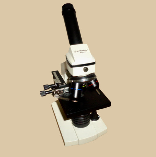 Vintage Bresser Biolux AL Microscope 20x to 1280x In a Transit Case With Accessories
