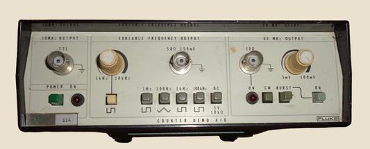 Vintage Fluke 114 Bench Multimeter Counter Demo Aid