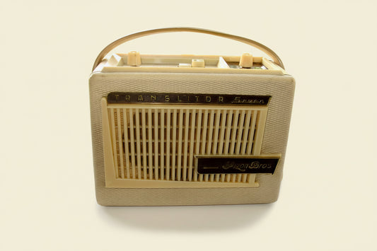 Vintage Pizon Bros Translitor Seven 59 MW / LW Transistor Radio