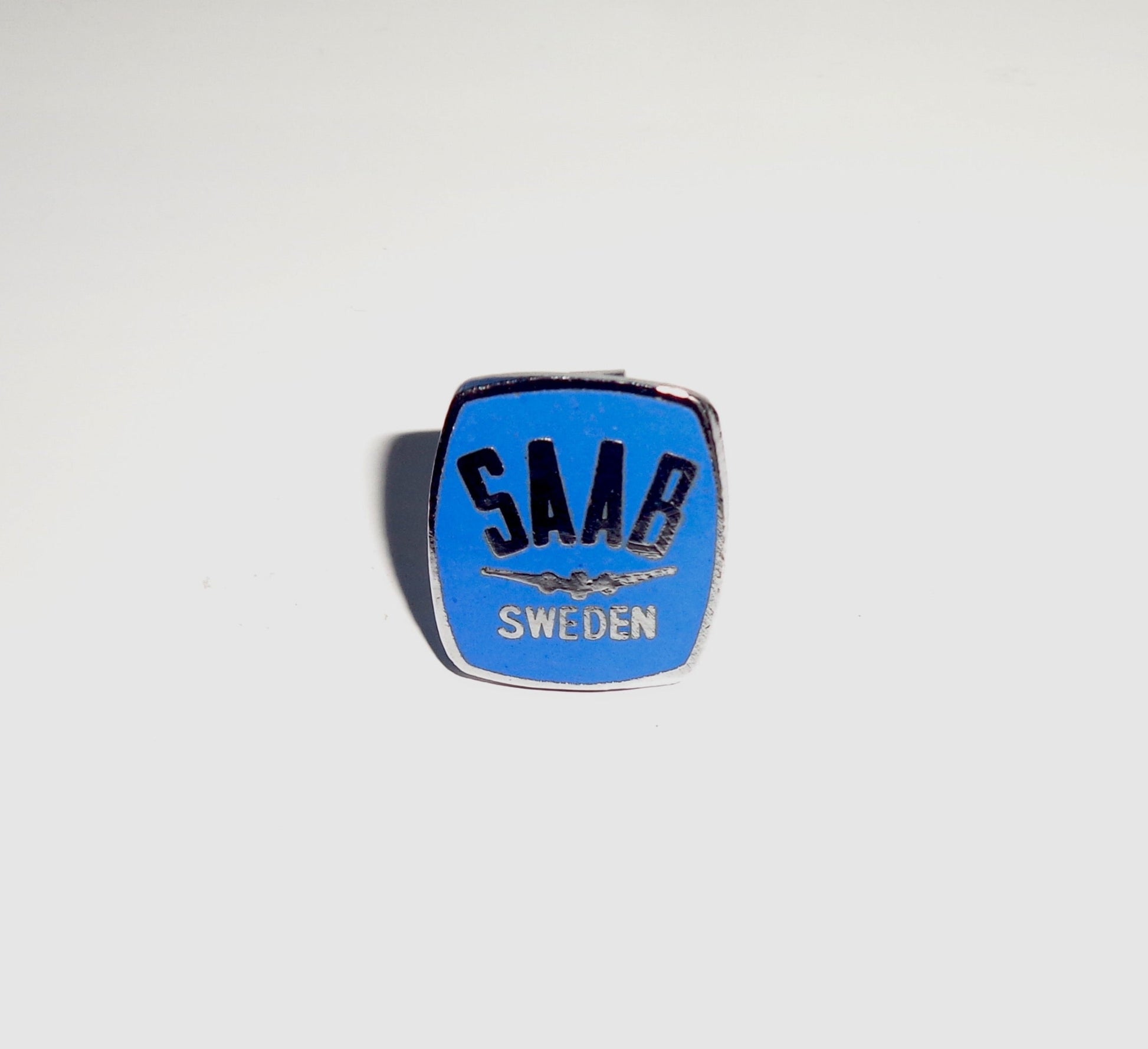 Vintage Saab Cars Sweden Blue Enamelled Lapel Badge