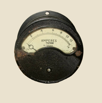 WW2 Air Ministry Ammeter 5A/1268 In A Cardboard Box. Approx. 5 Inch Diameter