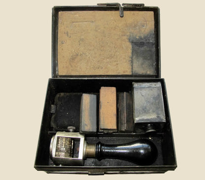 WW2 Boxed Army Signal Ink Dating Stamp And Ink Pad MkII