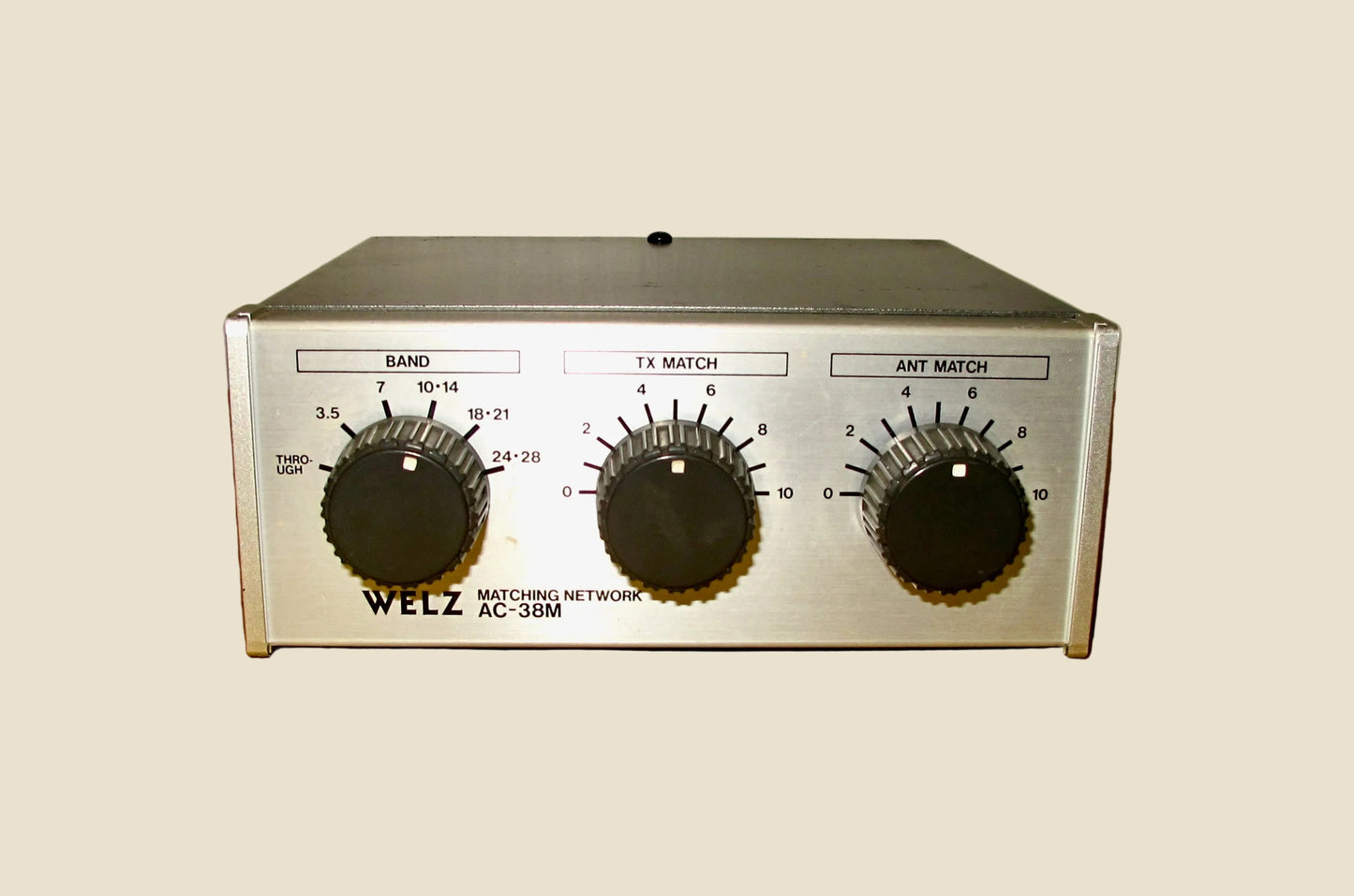 Welz AC-38M Antenna Matcher 3.5MHz-29.7MHz