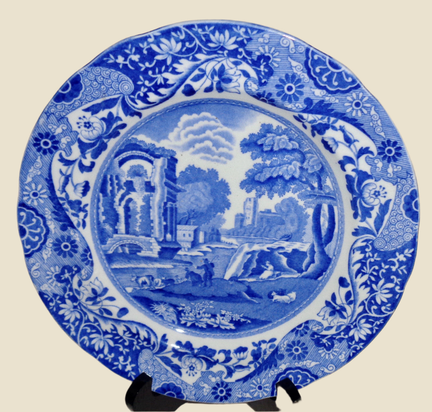 1928 Copeland Spode Italian 9 Inch Diameter Breakfast Plate