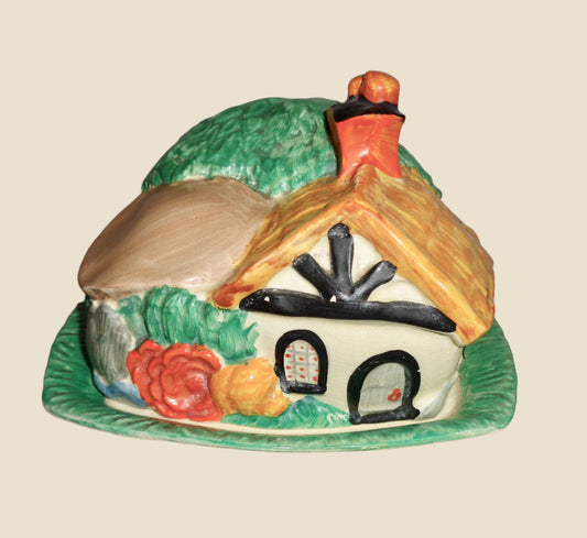 1930s Wade Heath English Country Cottage Covered Cheese Dish