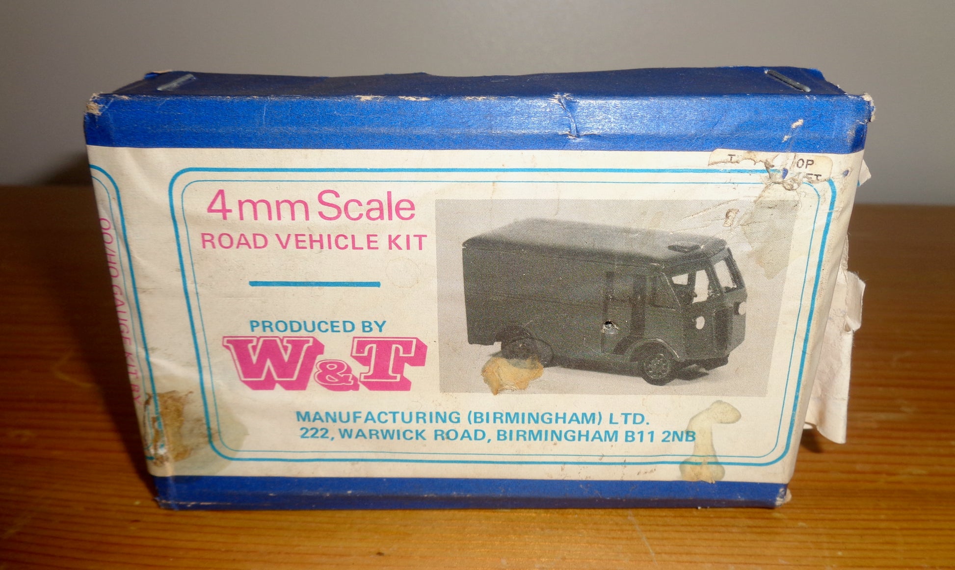 1970s W&T Road Vehicle Kit A4 4mm Scale In White Metal By Rowland Miniatures