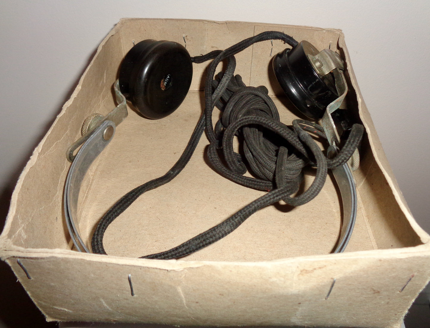 Vintage Low Impedance Head Phones 75 Ohms In Original Box