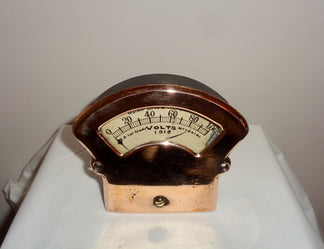 1918 Nalder Brothers & Thompson Solid Copper Cased Voltmeter – Mullard ...