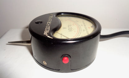 WW2 1943 British Army Moving Coil Voltmeter Pocket 250 Volt No.2 ZA7372