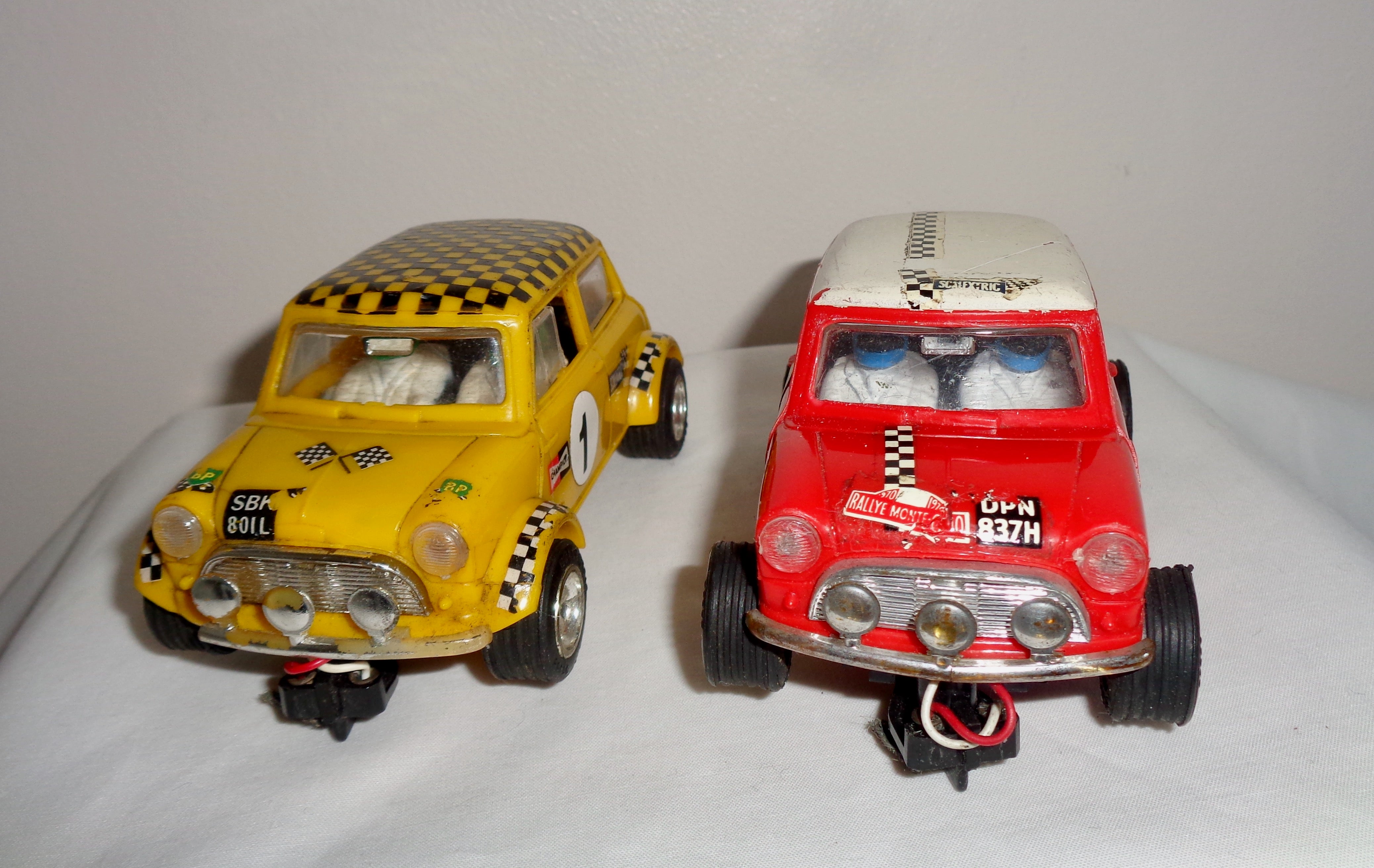 Pair of Scalextric C7 Rally Mini Coopers: Red With White Roof and Yell ...