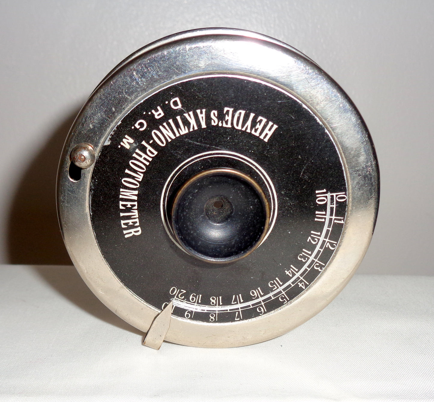 Antique Heyde's Aktino Photometer Exposure Meter