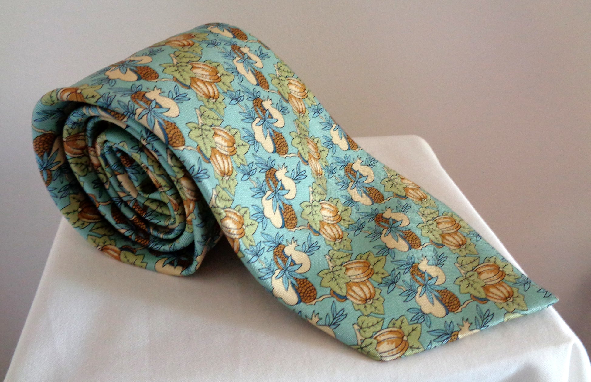 Vintage Battistoni Italian Turquoise Fruit/Floral Silk Tie 