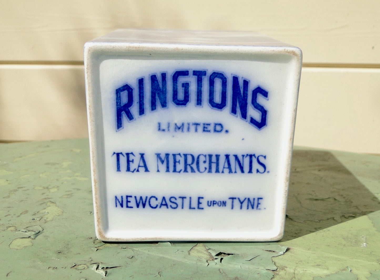1930s Ringtons Maling Square Two Temples Willow Tea Caddy