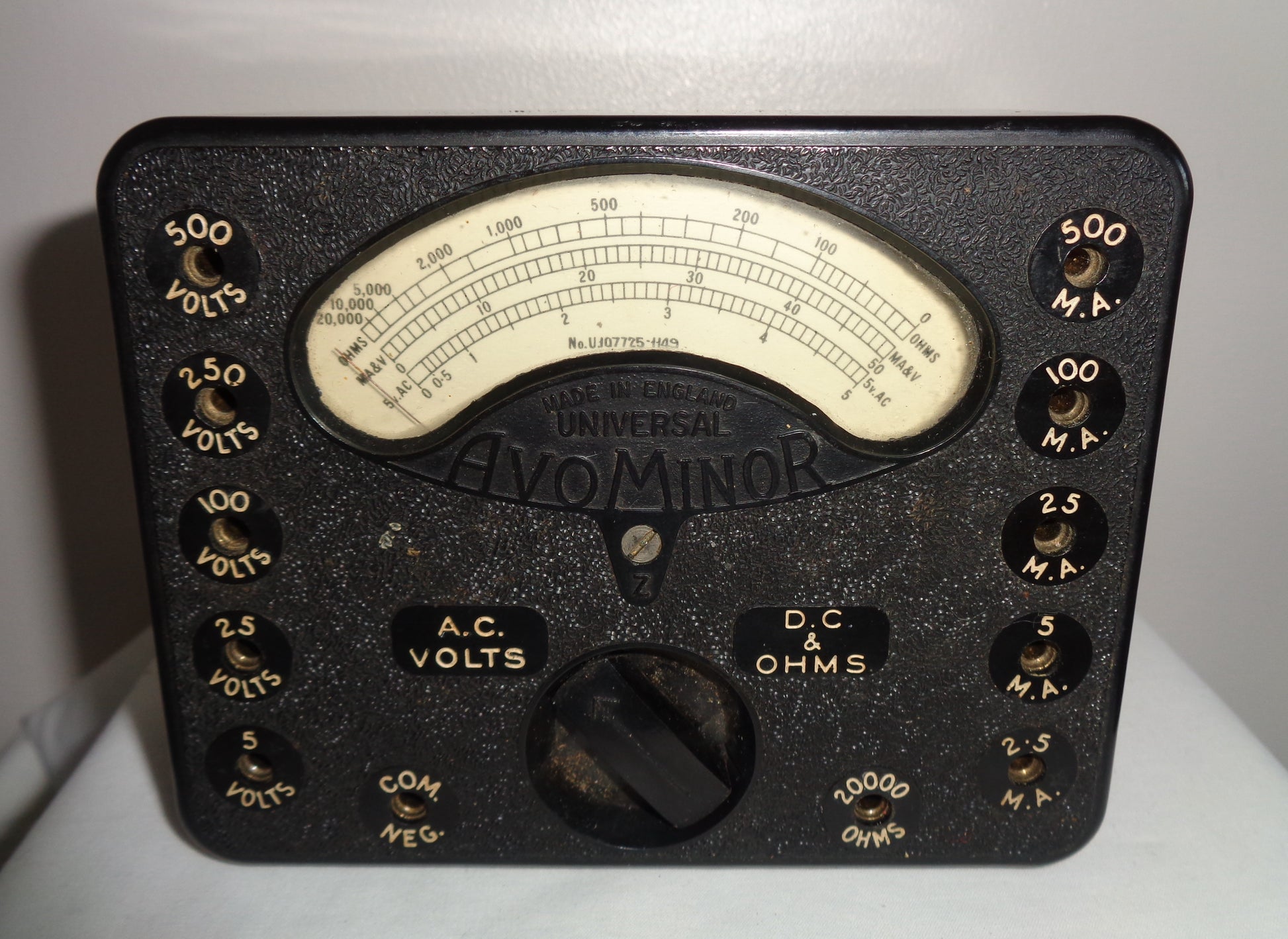 1940s ACWEECO Universal AVO Minor Moving Coil Multimeter