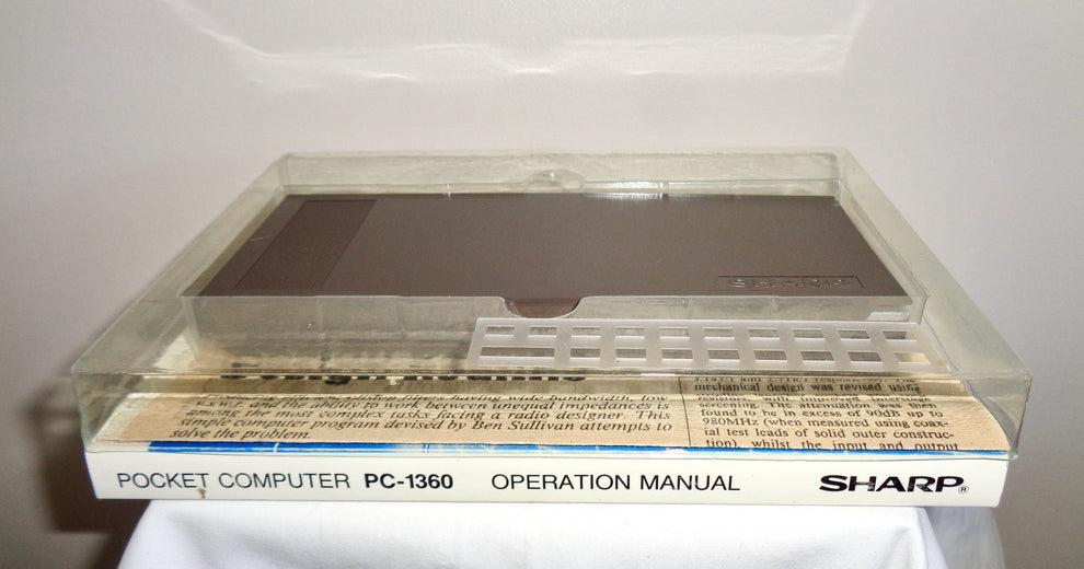 1986 SHARP Pocket Computer Model PC136 In Its Original Box With Manual ...