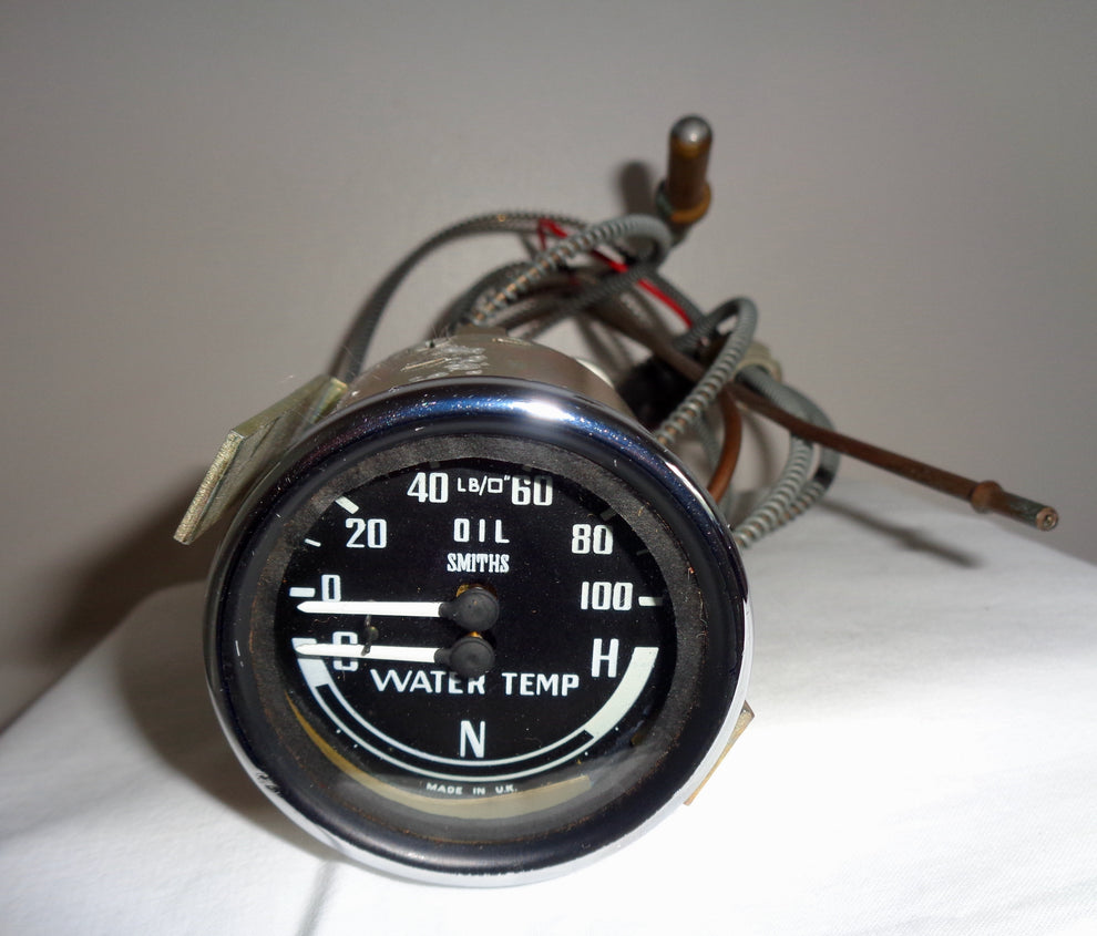 1960s Smiths Industries Dual Oil And Temperature Gauge GD 1307/1 With Mullard Antiques and