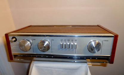 1970s Bush Merlin Model VTR 172 Portable Radio