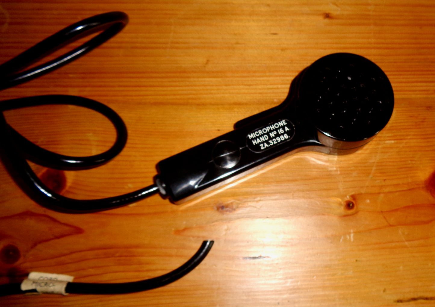 1960s Military Type 16A Bakelite Microphone Hand Set ZA 32986. New Old Stock