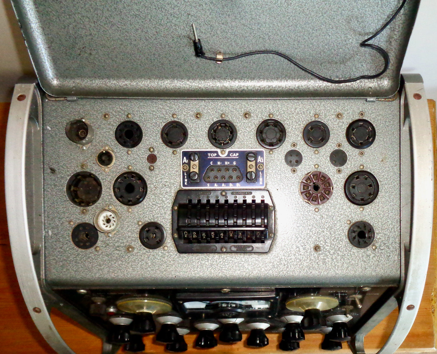 VCM MK3 AVO Valve Tester /  Valve Characteristic Meter In Working Condition