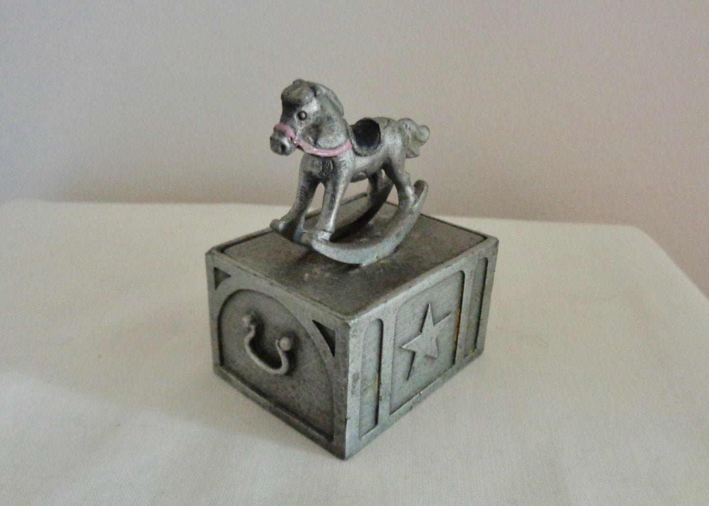 1982 Selangor Pewter Miniature Trinket box 2594 Rocking Horse