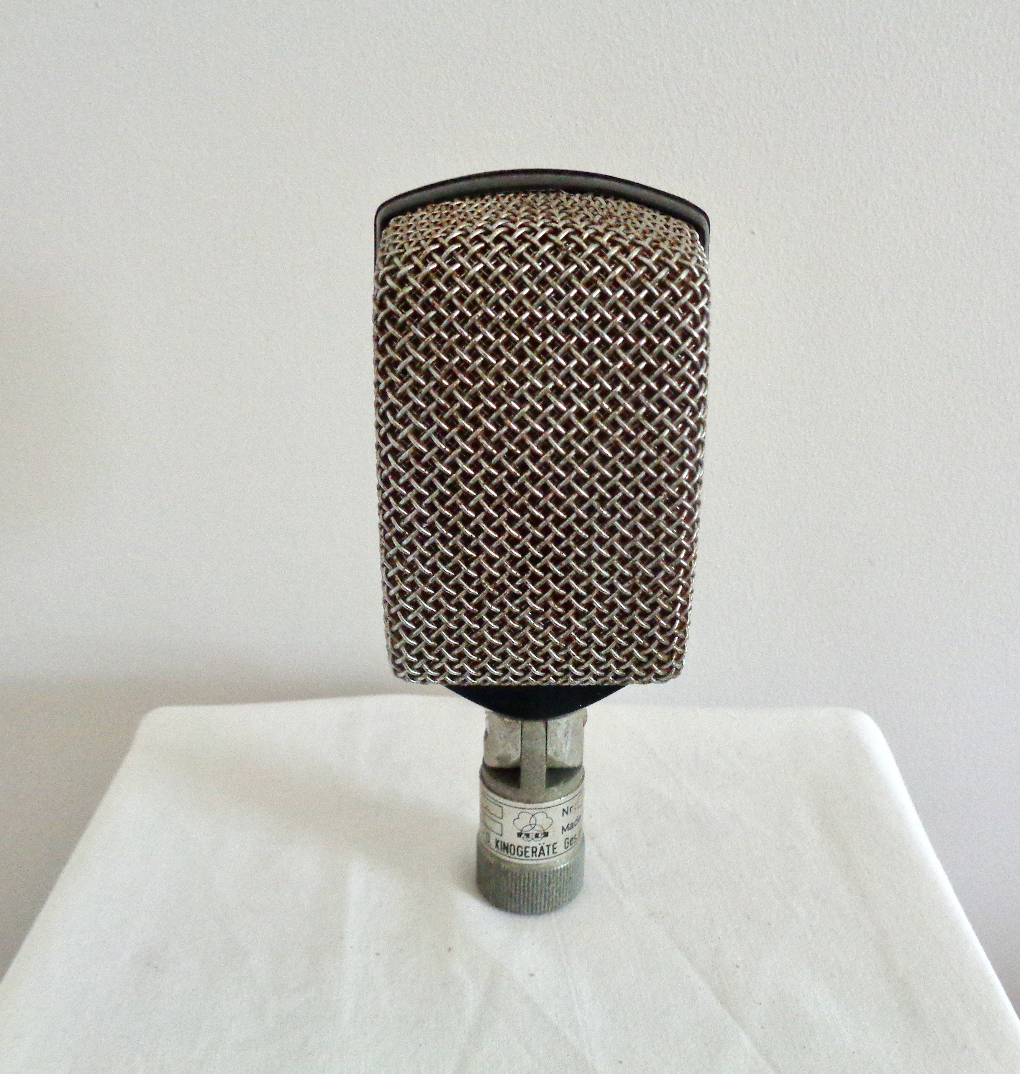 1960s AKG Type D12 Dynamic Cardioid Microphone 60 Ohm – Mullard