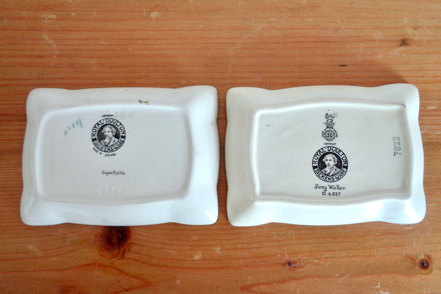 Pair of Royal Doulton Dickens Ware Trinket Dishes. Pattern Numbers D2973 / D6327 Signed By Noke