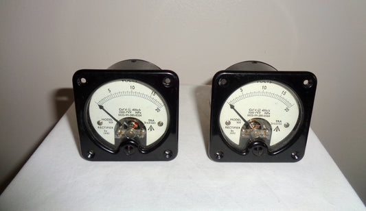 Pair Of 1975 British Military Moving Coil Model 909 Voltmeters Model 909. 20 Volt DC FSD 2" Square