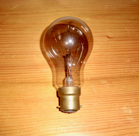Vintage Robertson GEC 250V 32 CP Carbon Four Loop Filament Light Bulb With Bayonet Fitting