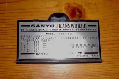 1960s Sanyo Transworld Six Band Transistor Radio 18H 815 Senator De Luxe