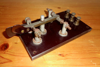 Vintage Paddle Morse Key On A Paxolin Base