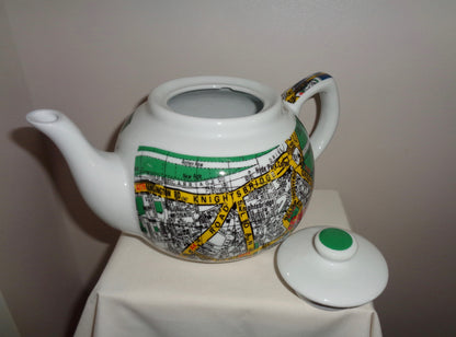 Paul Cardew SW1 London Map 1992 Novelty Pottery Teapot