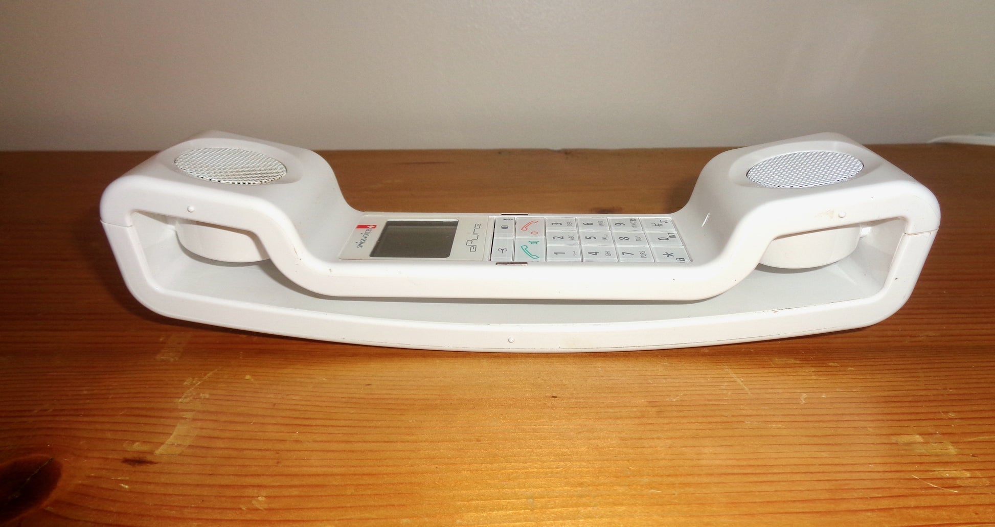 Original Swissvoice Epure DECT Cordless Analogue Telephone In White –  Mullard Antiques and Collectibles