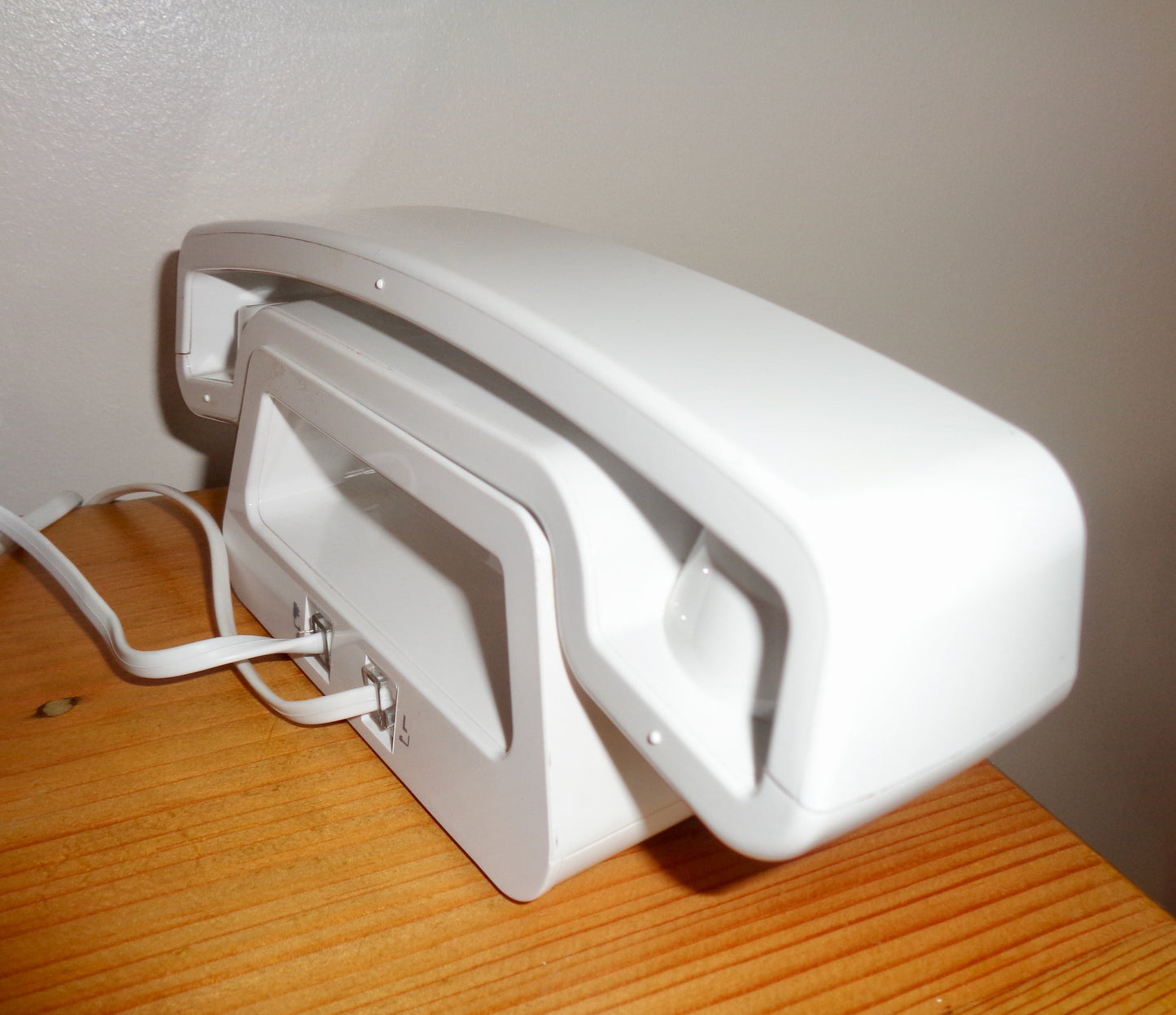 Original Swissvoice Epure DECT Cordless Analogue Telephone In White