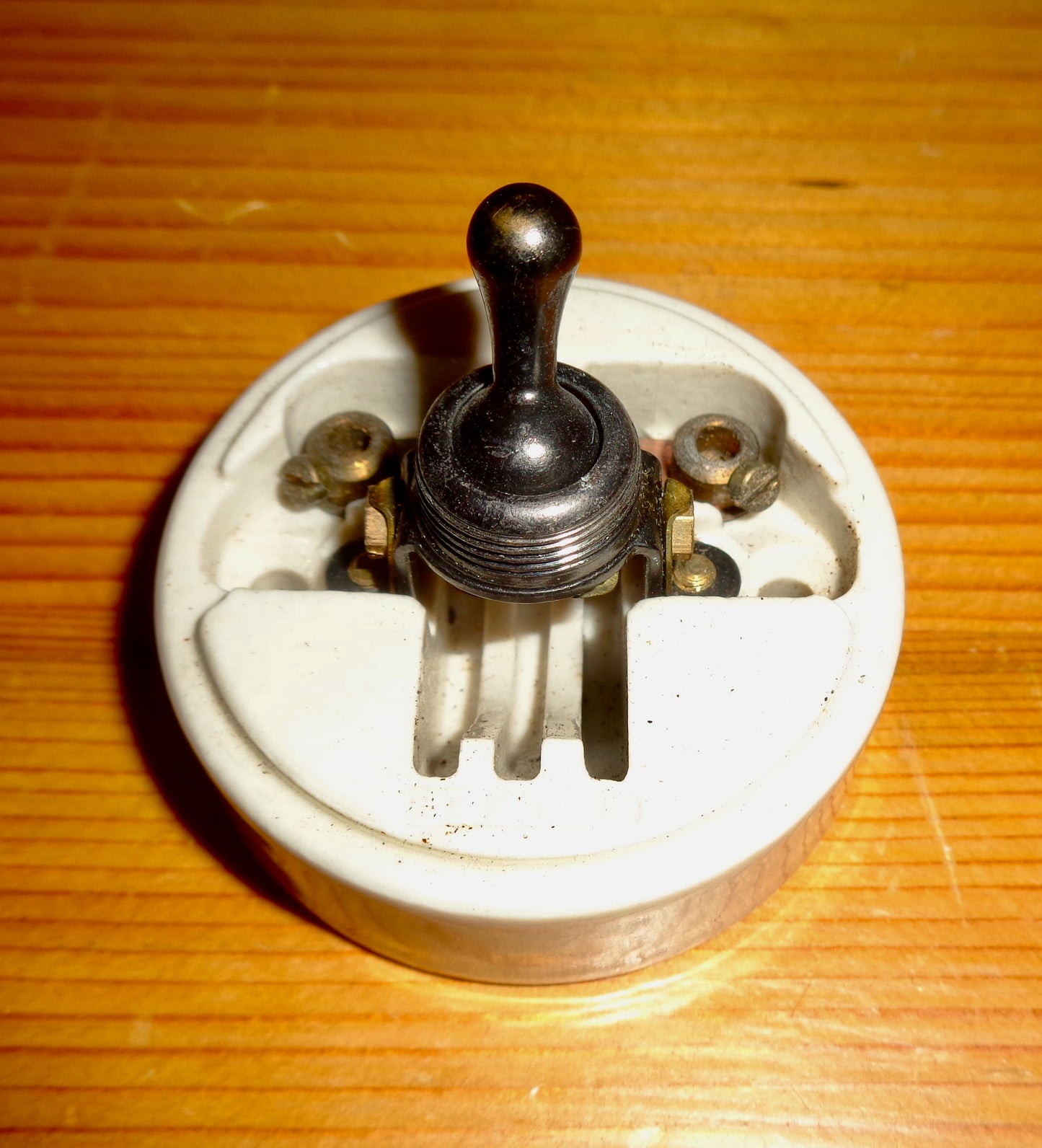 1930s Tucker Brass and White Vitreous Toggle Light Switch
