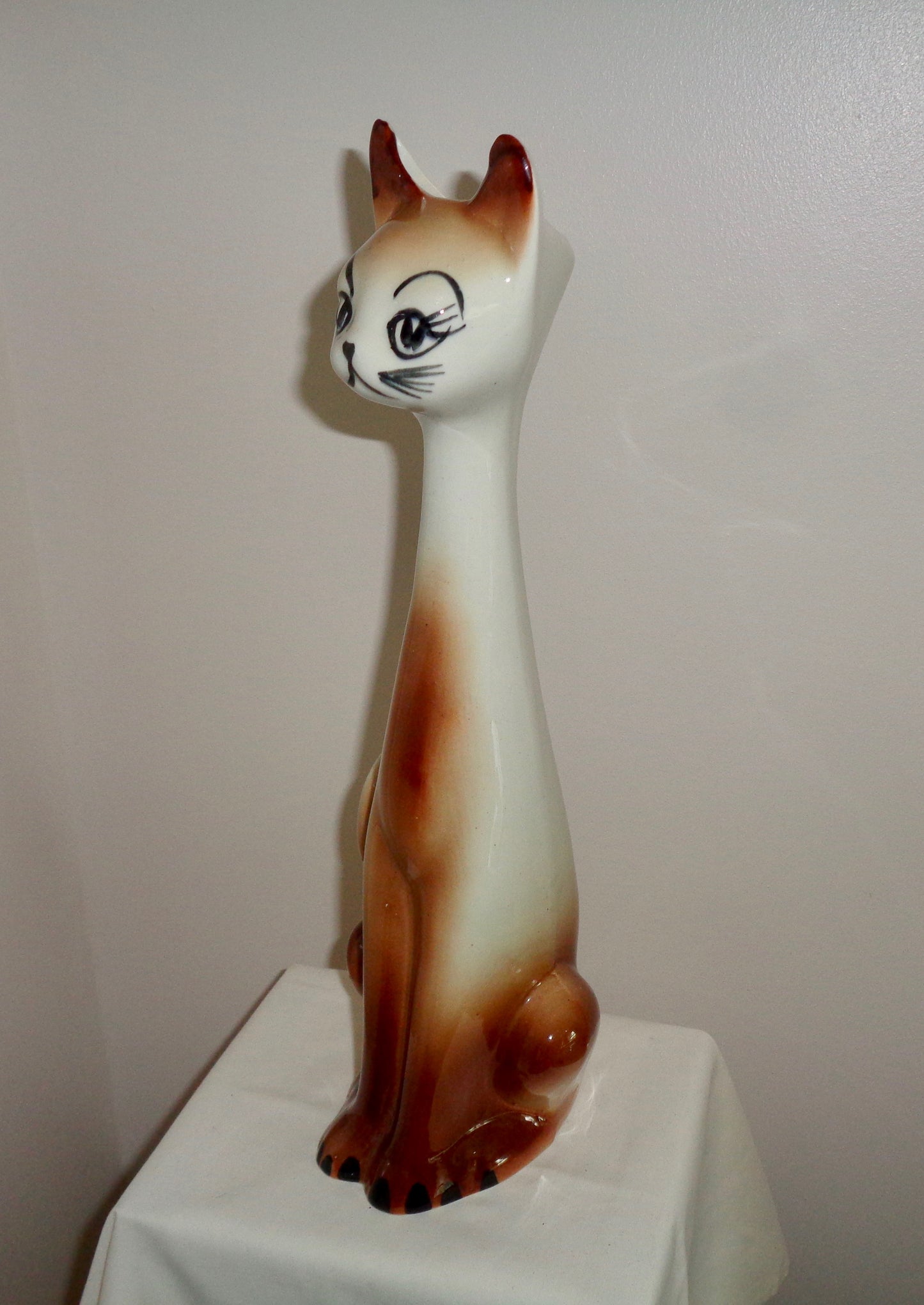 1950s Novelty, Long Stemmed/Necked, Brown & White Cat Bud Vase