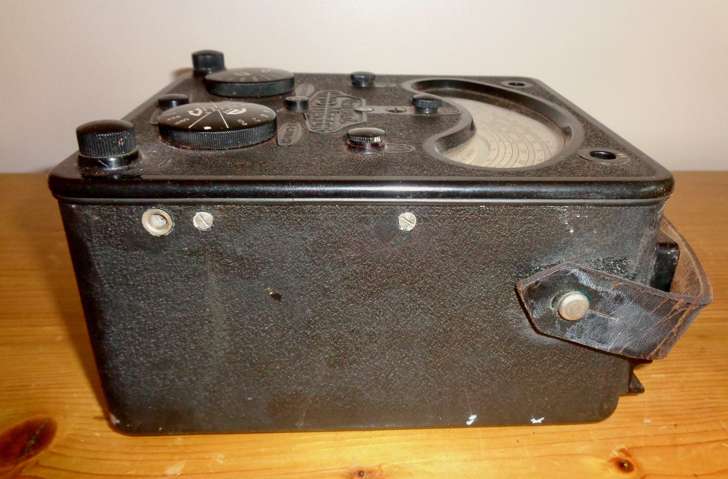 1940s Universal Avometer Model 7 With Tan Leather Transit Case