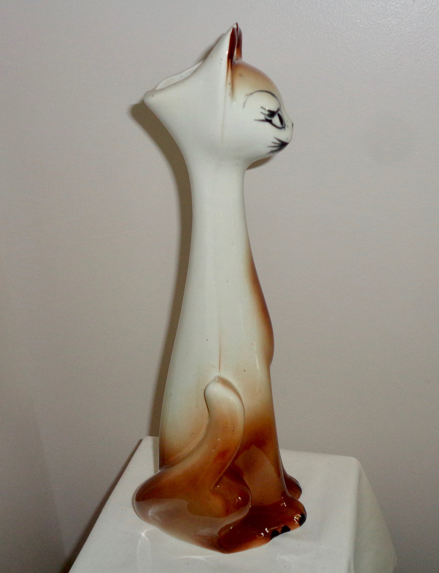 1950s Novelty, Long Stemmed/Necked, Brown & White Cat Bud Vase