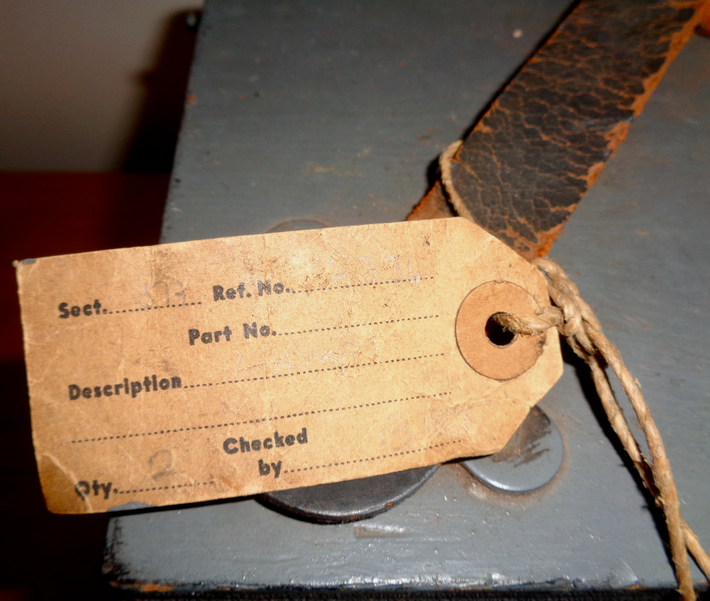 WW2 RAF Aldis Morse code Signalling Lamp B 5A/2334 in its original grey wooden box