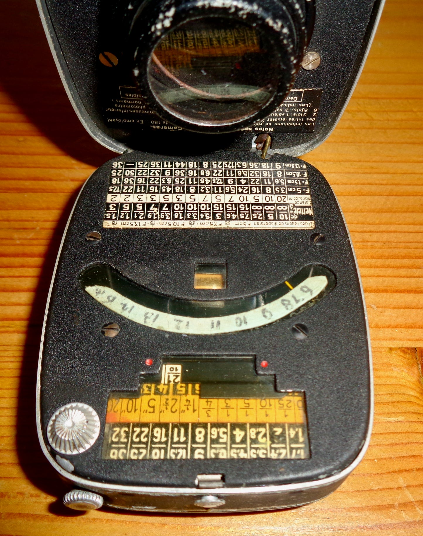 1940s Bertram Standard Folding Light Exposure Meter