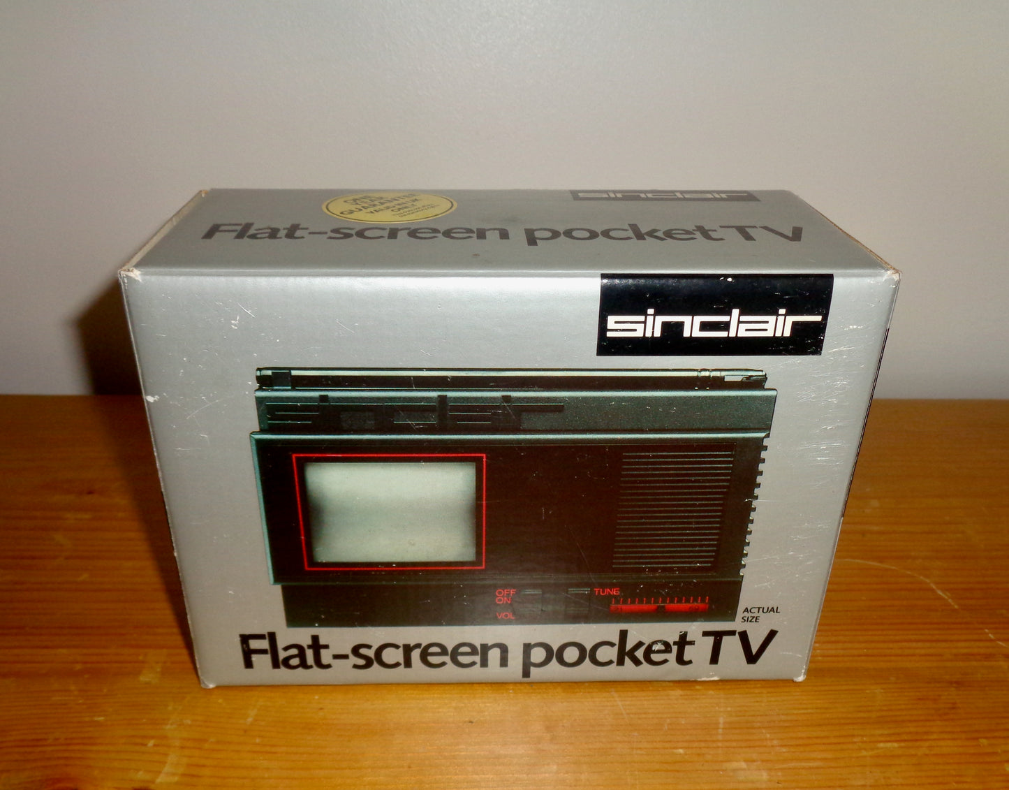 1980s Portable Sinclair Flat Screen Pocket Television TV 80 FTV1