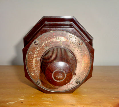 1930s Type ACM-R Bakelite Room Thermostat With Fahrenheit And Centigrade Scale Made By Robert Maclaren